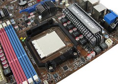 Обзор материнской платы MSI 790GX-G65