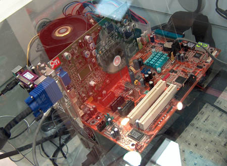 CeBIT 2004: 7 мгновений весны - CompReviews. ru