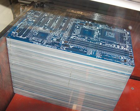 Репортаж с фабрики GIGABYTE: как создается материнская плата - CompReviews. ru