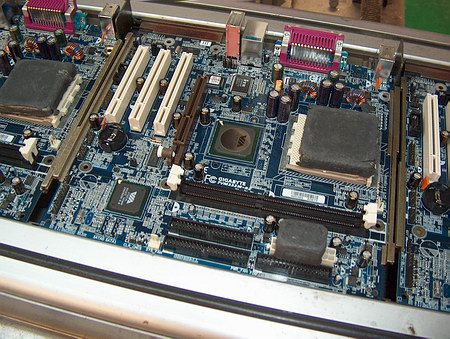 Репортаж с фабрики GIGABYTE: как создается материнская плата - CompReviews. ru