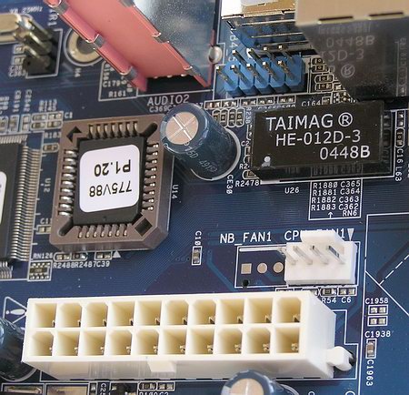 ASRock 775V88 и Gigabyte GA-8VT880 на VIA PT880 – бюджетные платформы для LGA775 - CompReviews. ru